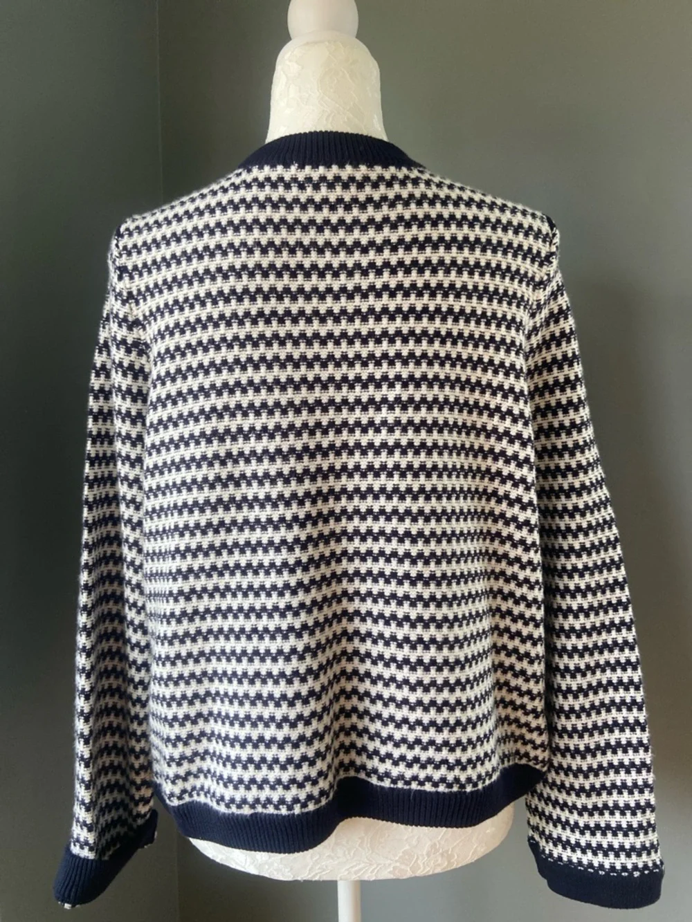 Free Assembly Navy & White Knit Button-Front Cardigan Sweater - Picture 5 of 6